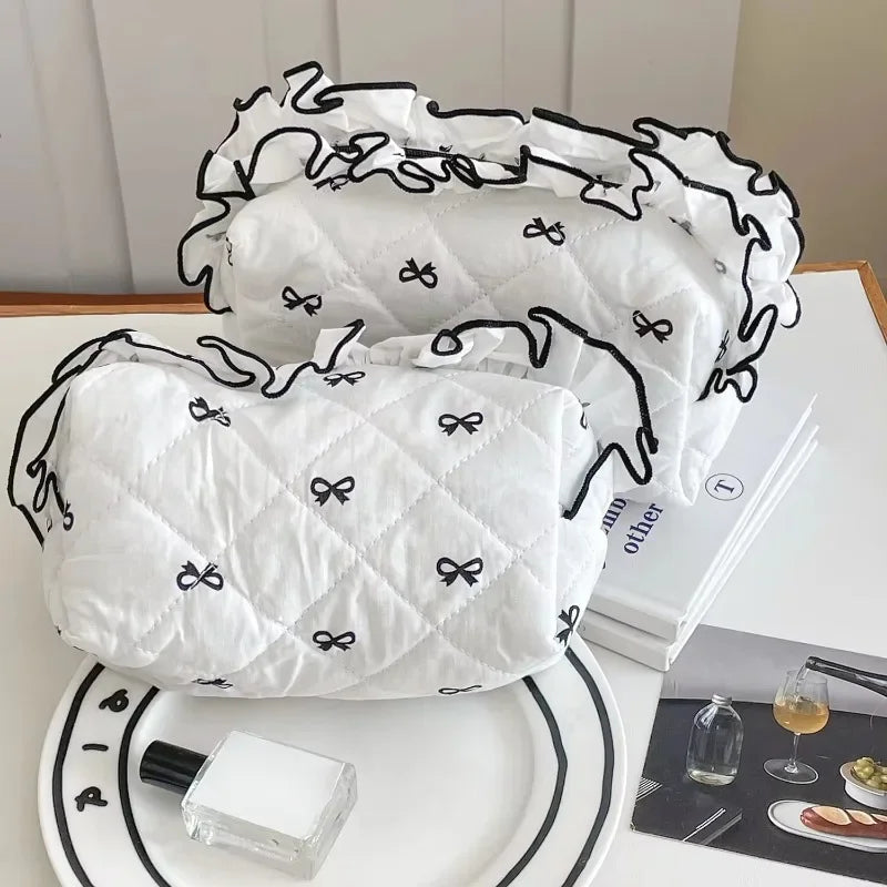 Women Lace Bow Makeup Bag Portable Cosmetic Bag Cute Travel Storage Bag Large Capacity Toiletry Pouch Female Handbag